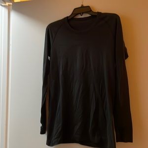 Lululemon black long sleeve swiftly size 12